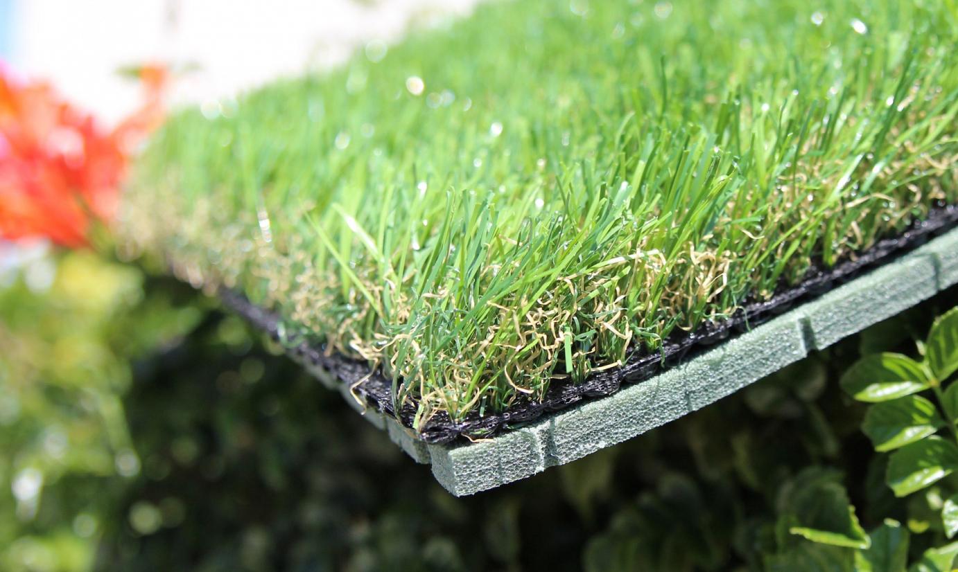 Shock Pad Underlay Synthetic Grass Tools Installation Portland, Oregon