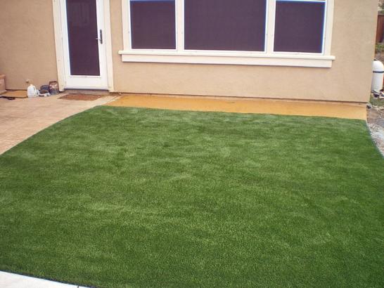 Artificial Grass Photos: Fake Lawn Banks, Oregon Lawns, Beautiful Backyards