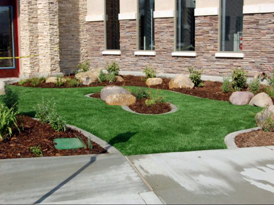 Artificial Grass Photos: Grass Installation Trail, Oregon Landscape Design, Commercial Landscape