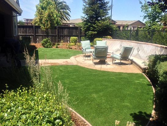 Artificial Grass Photos: Installing Artificial Grass Melrose, Oregon Lawn And Landscape, Backyard Garden Ideas