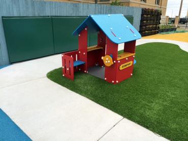 Artificial Grass Photos: Synthetic Turf Supplier Falls City, Oregon Indoor Playground, Commercial Landscape